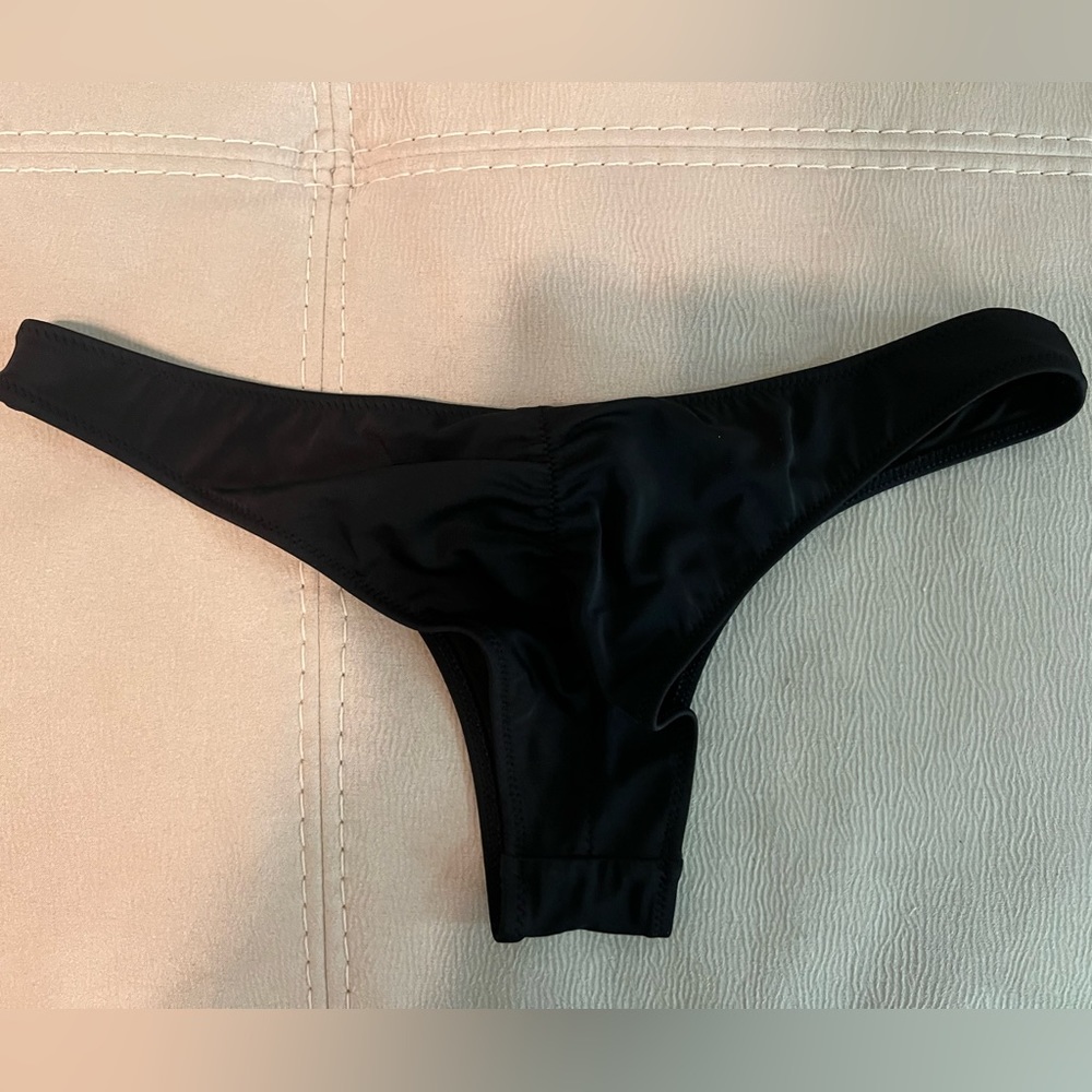 Victorias Secret bikini bottoms
